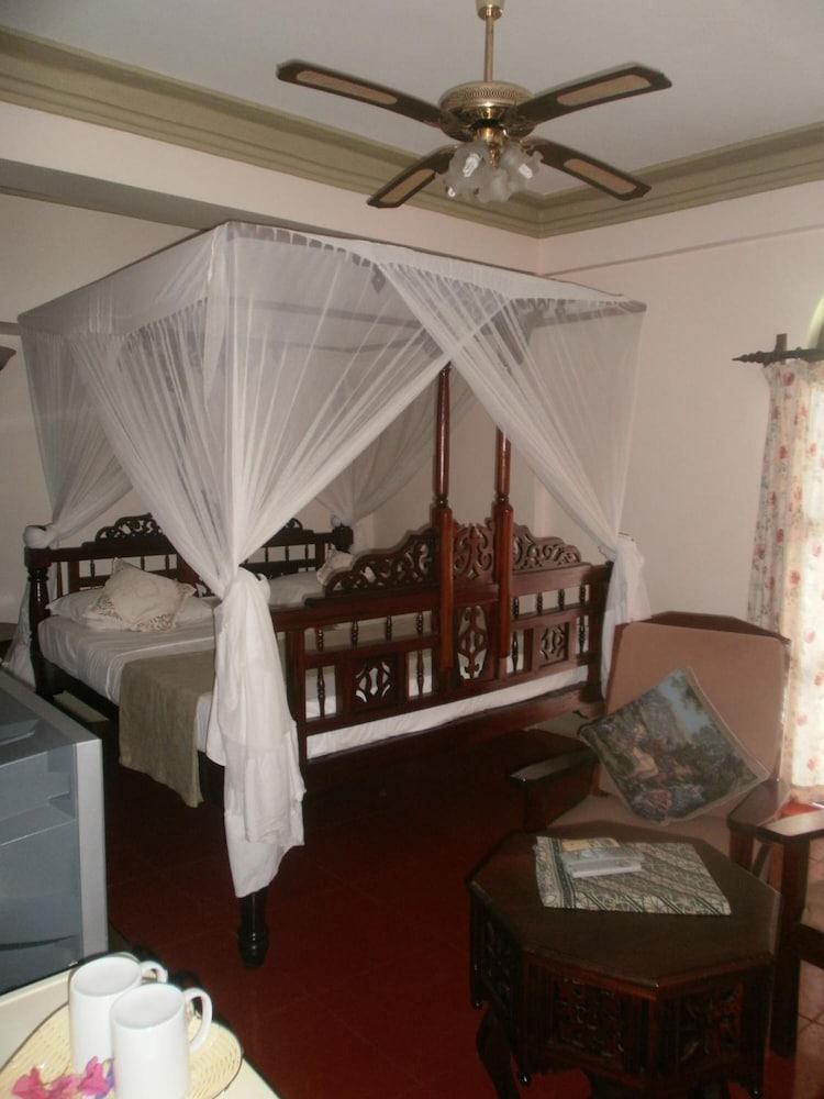 Asmini Palace Hotel Zanzibar Bagian luar foto